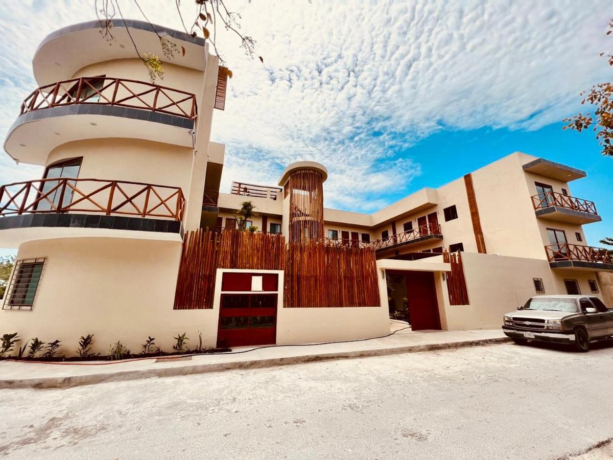 Punta Me Luxury Suites Mahahual Exterior foto